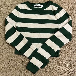 Zara Green and White Medium Long-sleeved cropped shirt